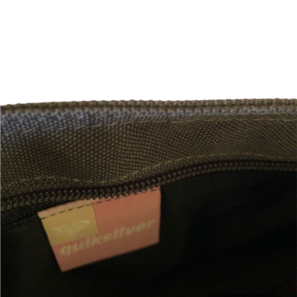 Quiksilver Shoulder Bag - Picture 5 of 5